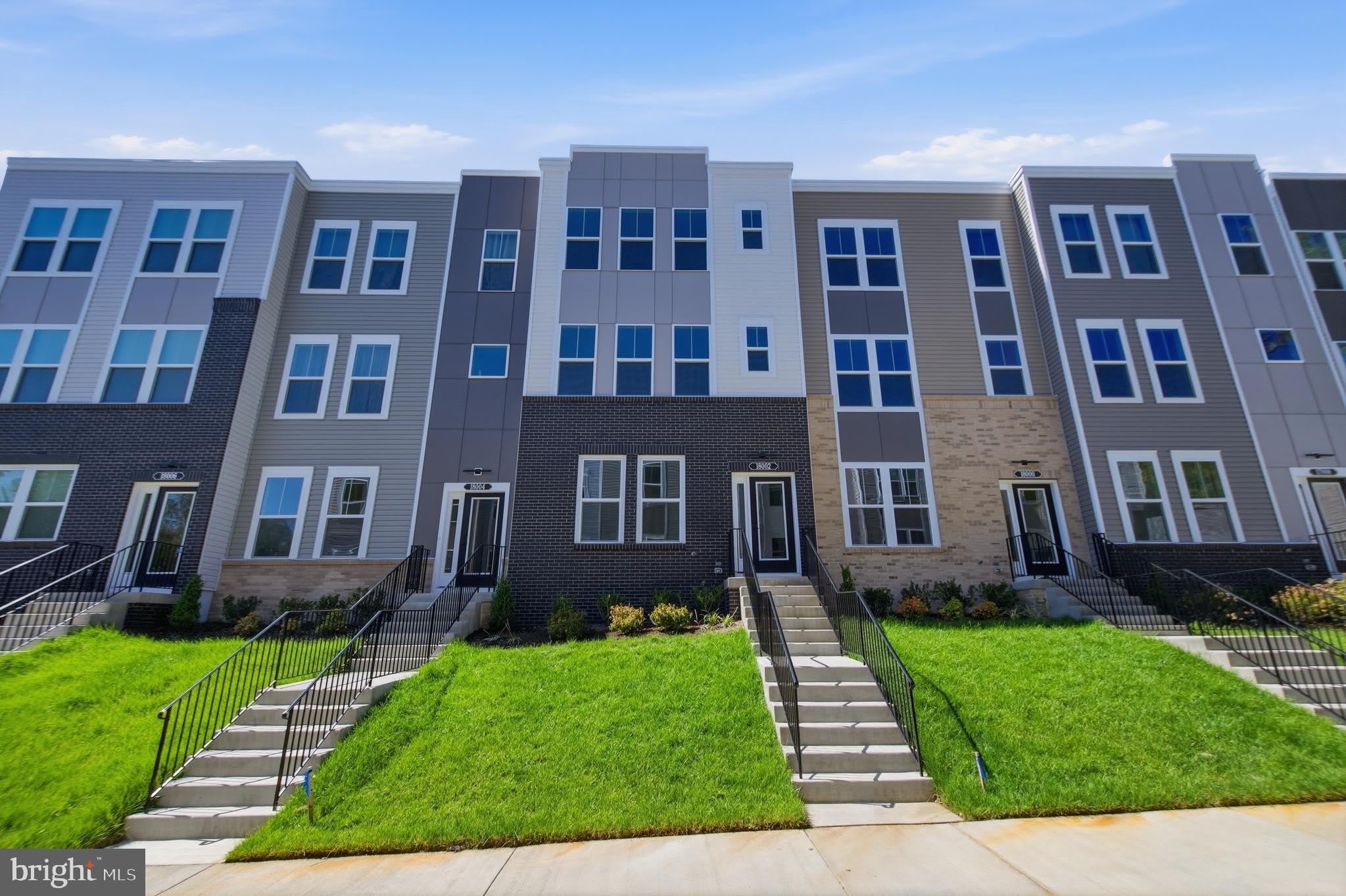 18002 Alicia Avenue – photo 1