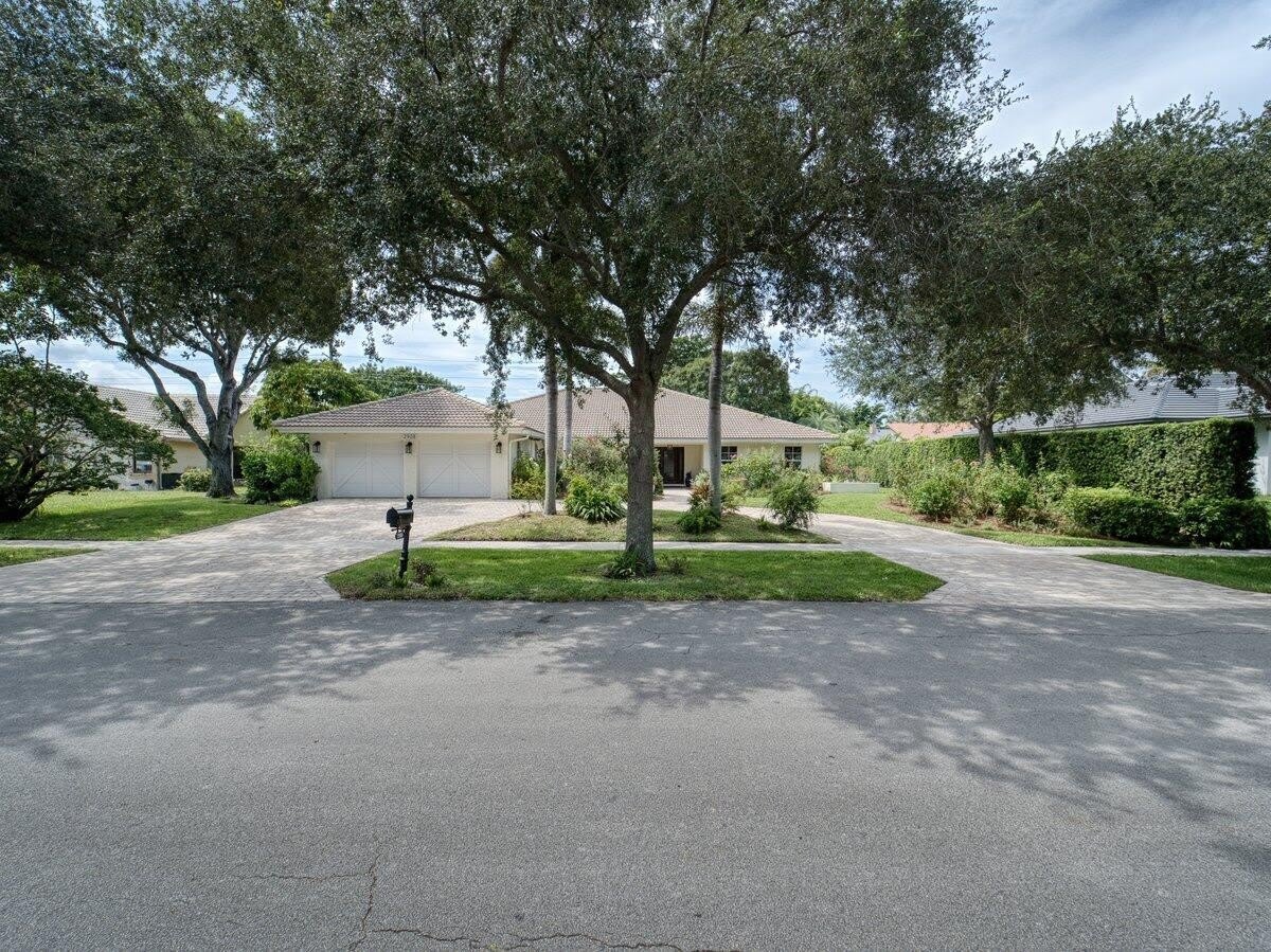 2908 Banyan Blvd Circle NW – photo 3