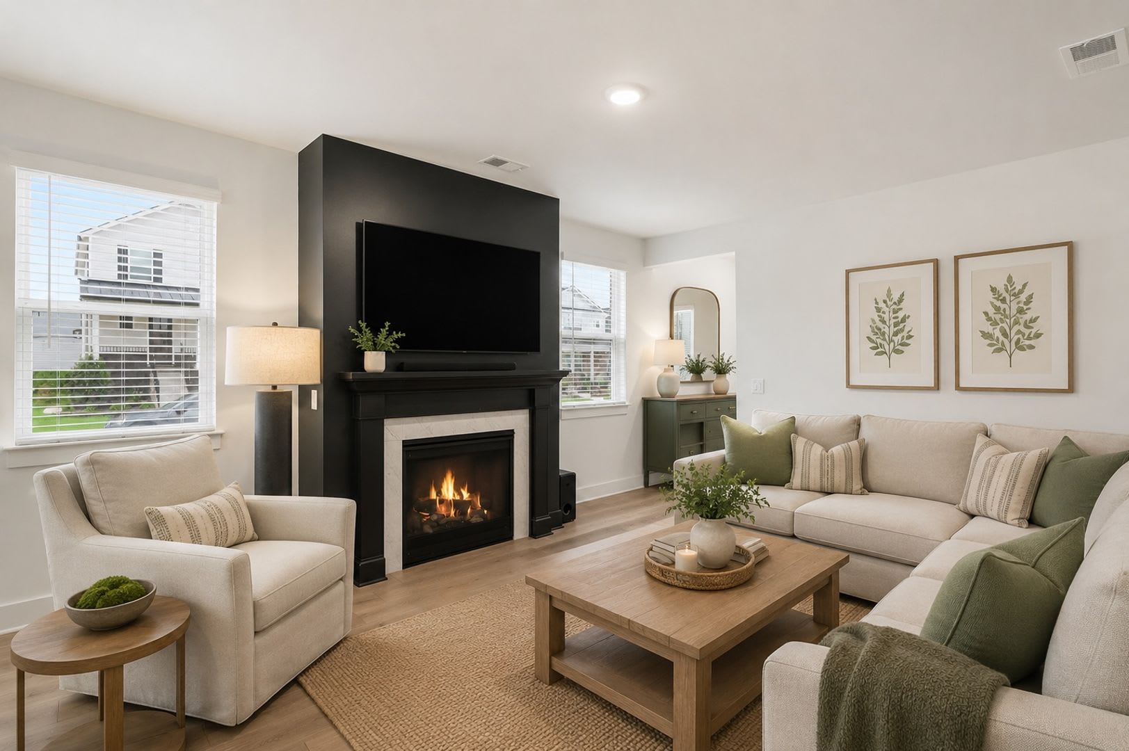 Beautiful 4 Bedroom Home in Franklin’s Poplar Farms Community – photo 5