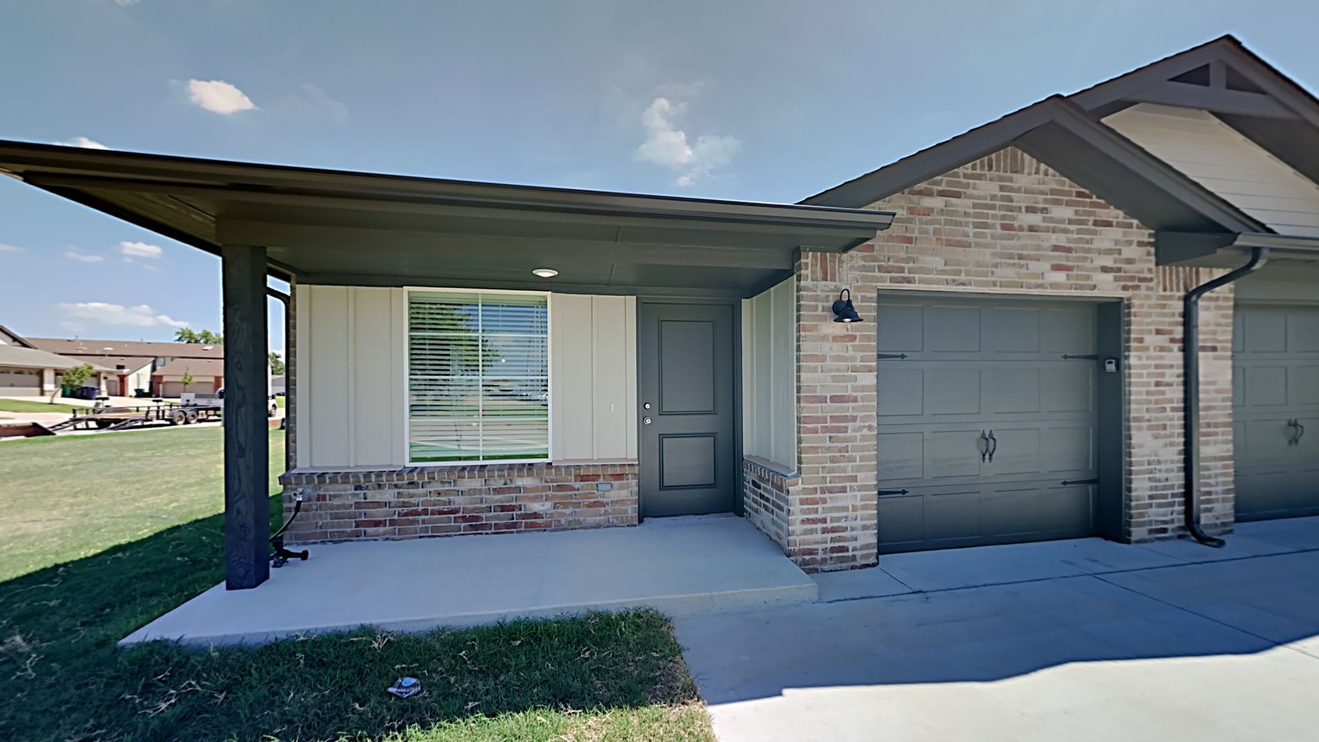 2 Bedroom 2 Bathroom 1 Car Garage Duplex Close To Broadway Extension A Short Distance From Edmond And Easy Access To Downtown Okc – photo 1