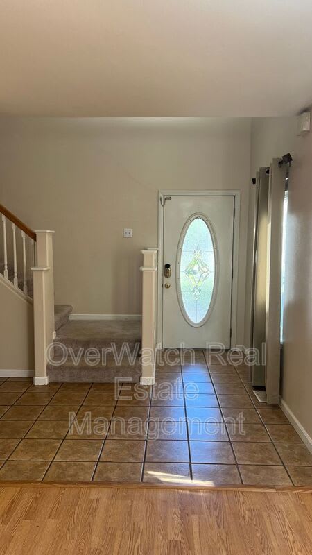 2412 Hillbrook Cir – photo 2