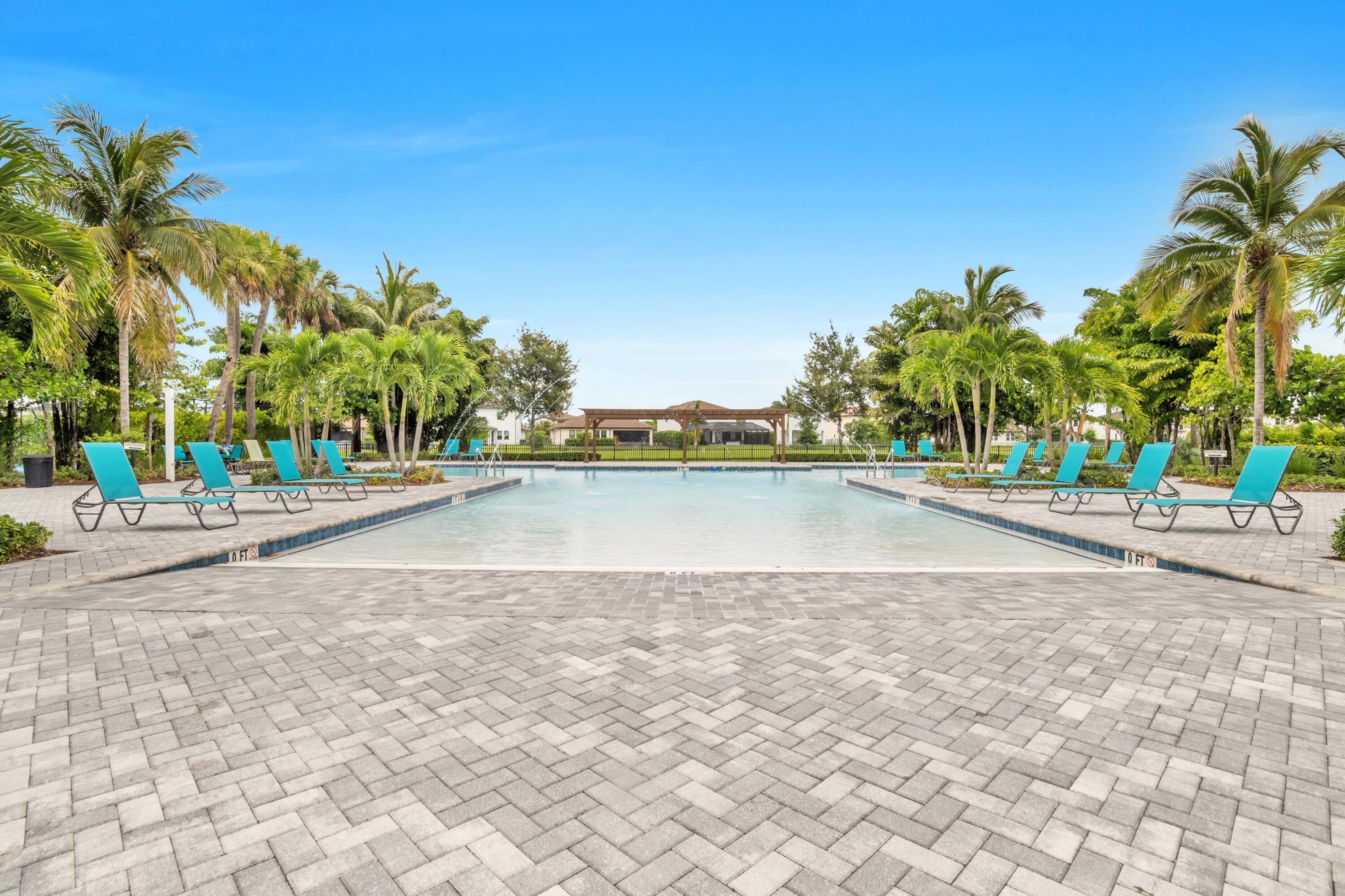 1304 Whitcombe Drive – photo 4