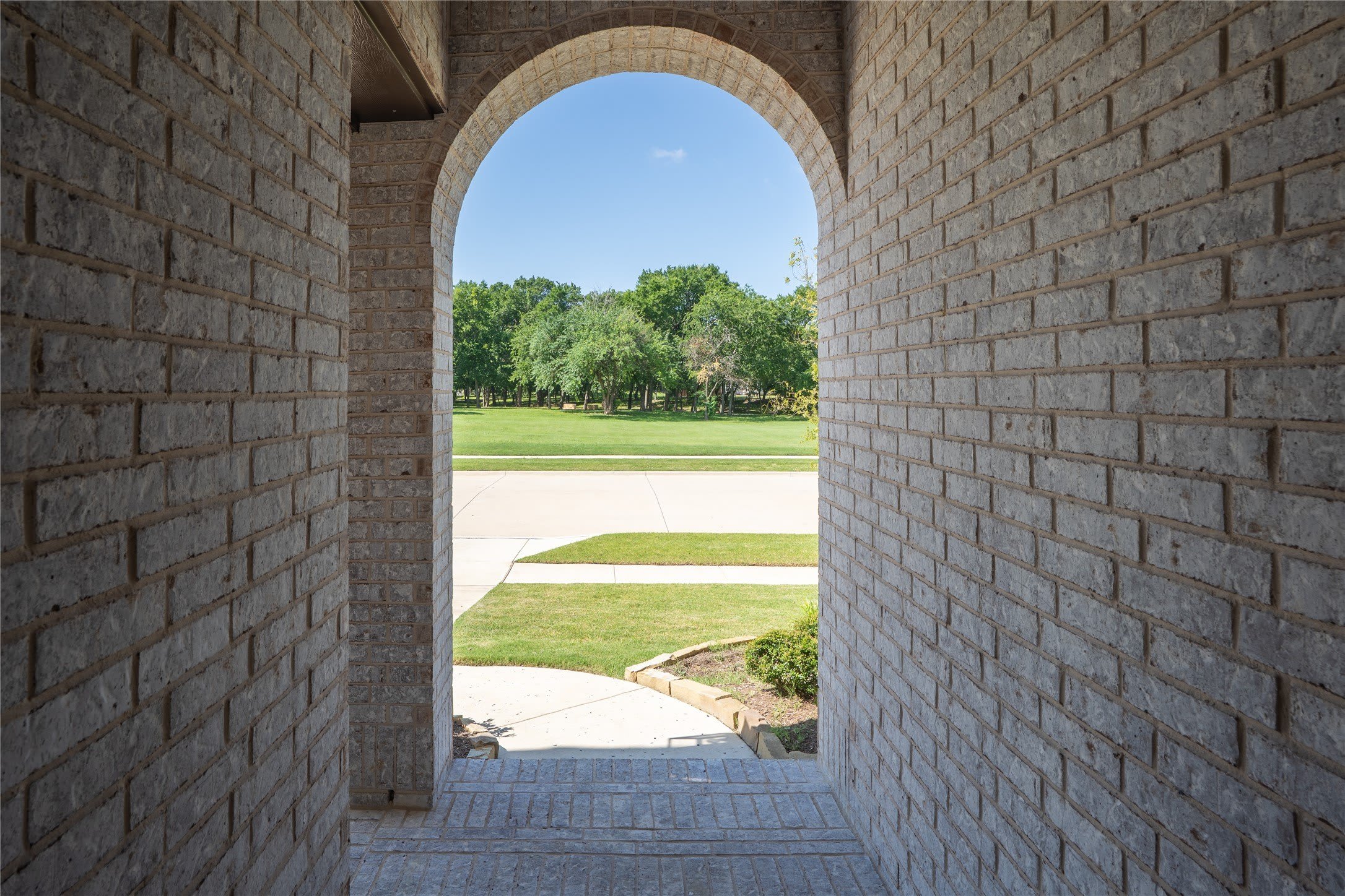 4370 Lavina Lane – photo 3