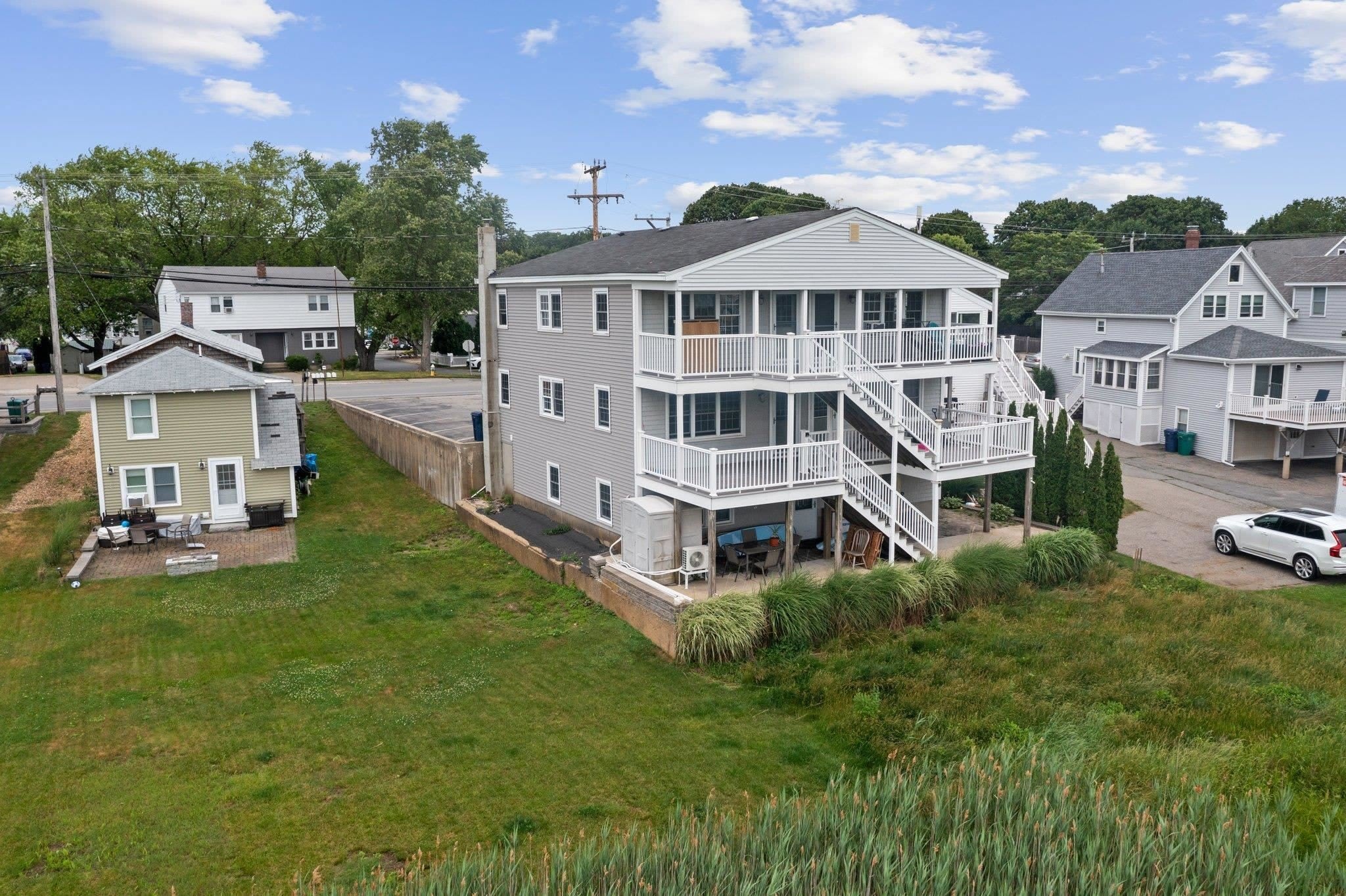 497 Winnacunnet Road – photo 2