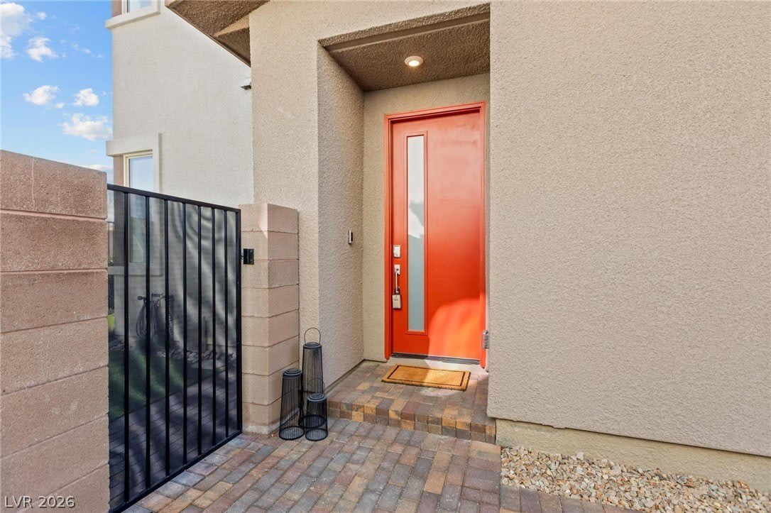 692 Echelon Street – photo 2