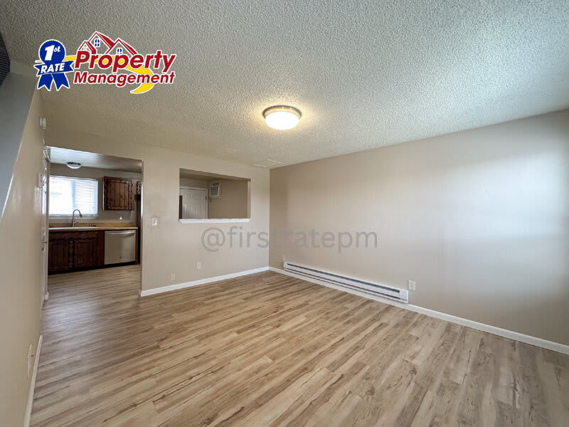 6474 W. Douglas Street – photo 5