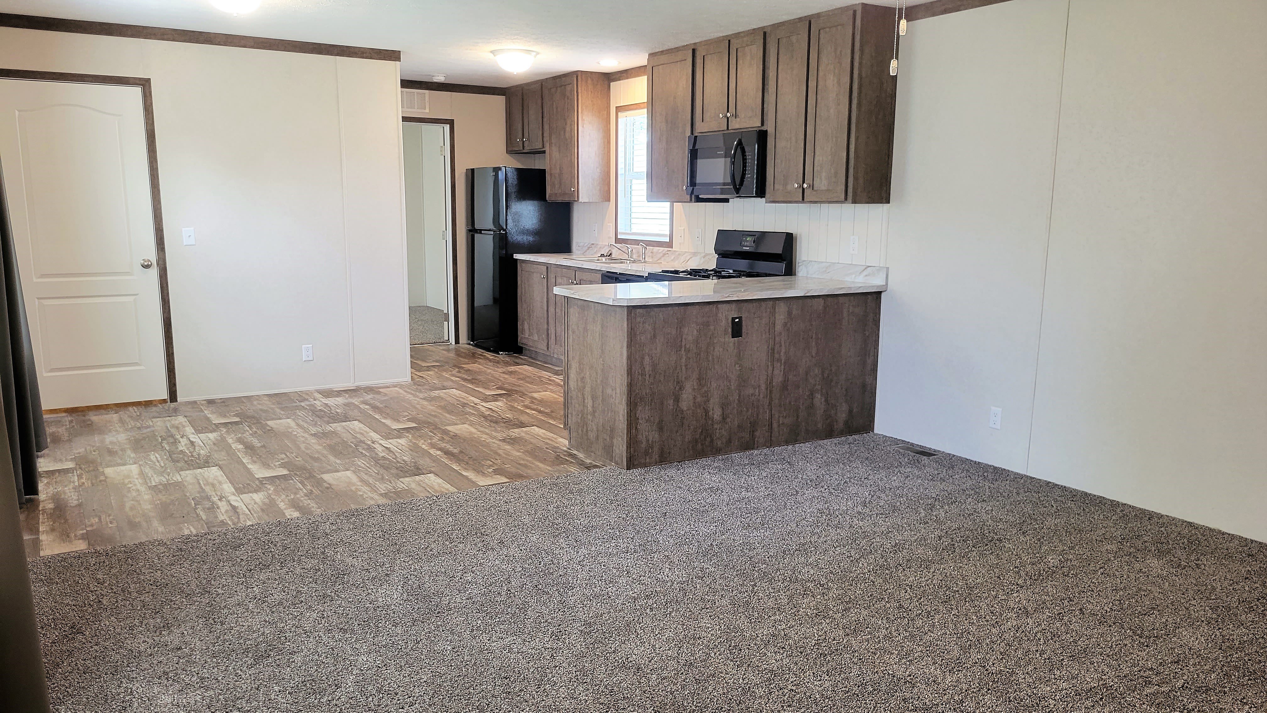669 Oregon – photo 4