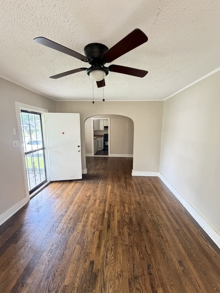 3377 Rockwood Avenue – photo 4