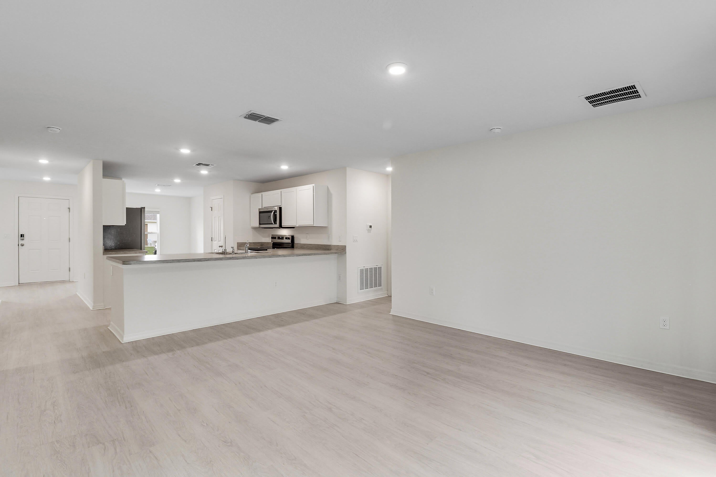 3226 SW Nutley Street – photo 2
