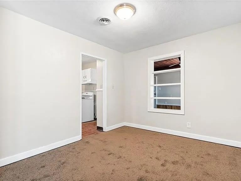 1575 Marengo Drive – photo 5