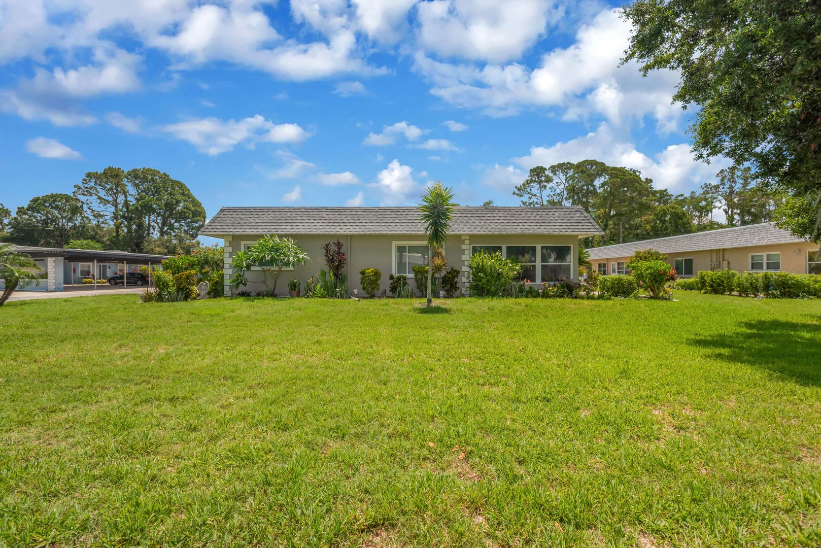 Golf Course Home on Seven Springs Golf and Country Club – photo 5