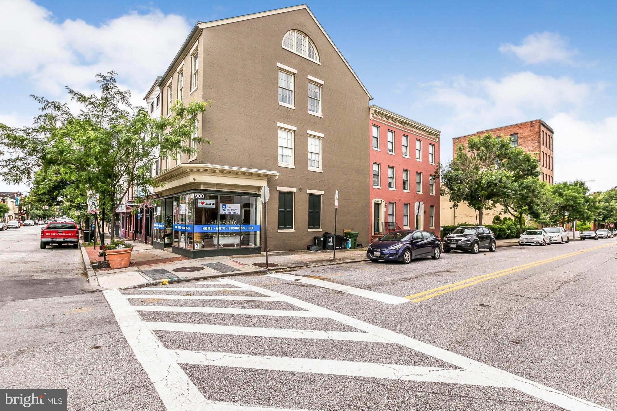 1 W HENRIETTA Street – photo 3