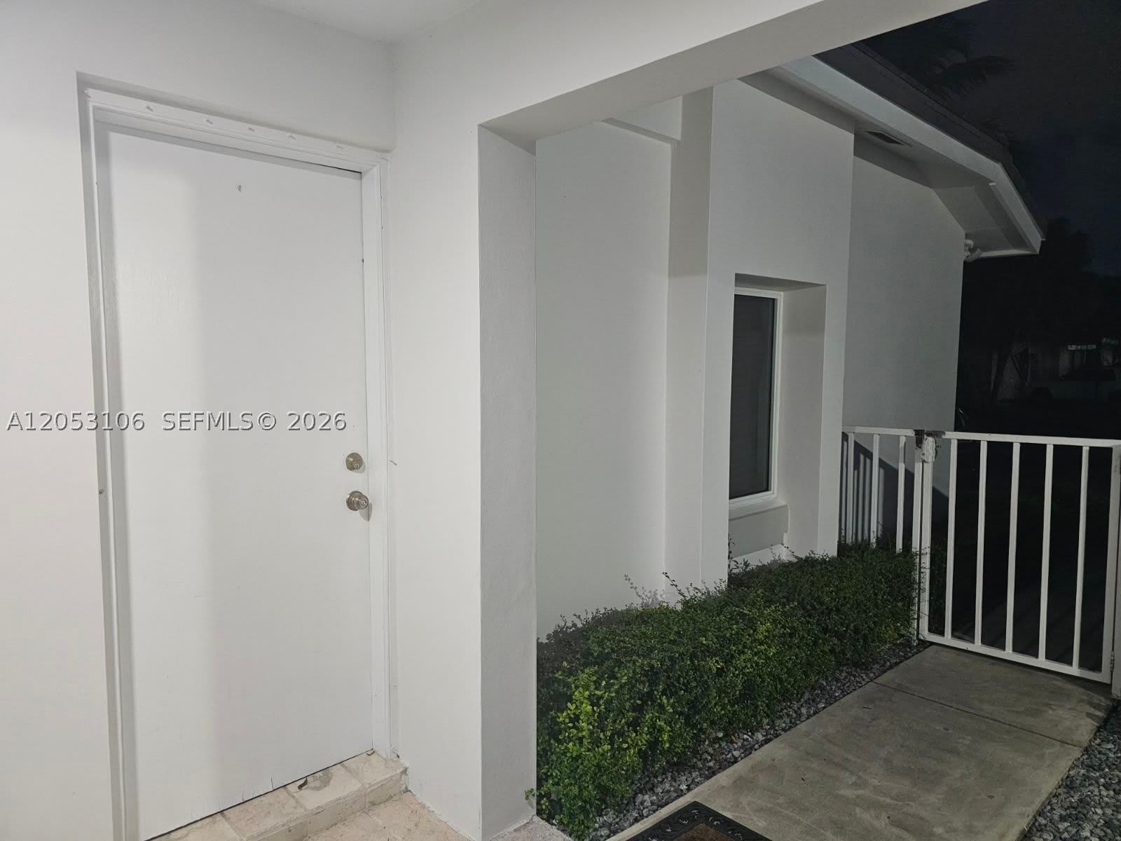 14847 SW 110th Ter – photo 1