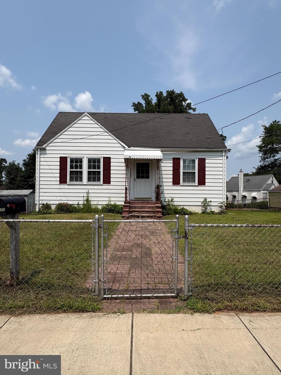 10902 MILBURN Street – photo 1