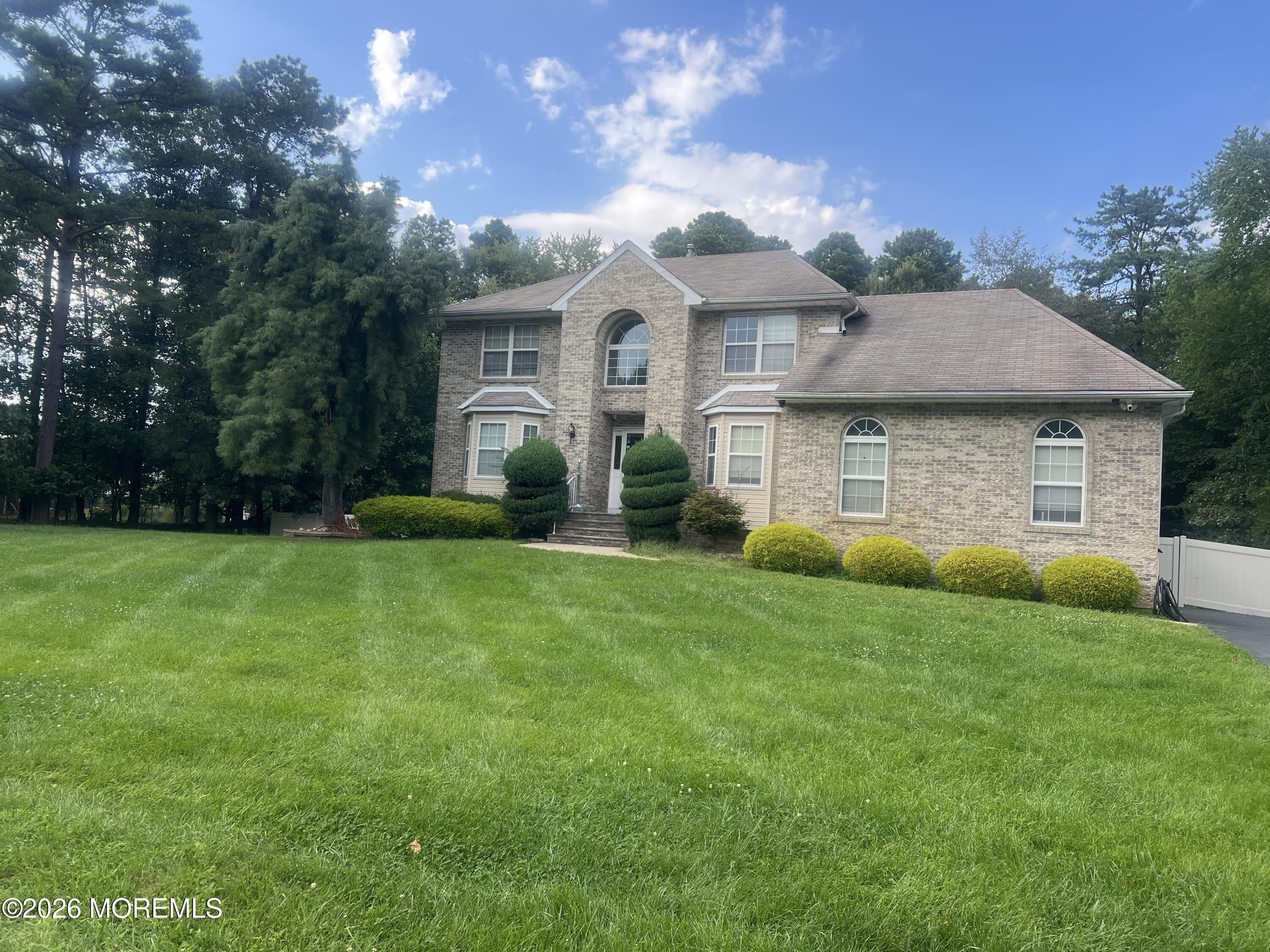 6 Nancy Court – photo 1