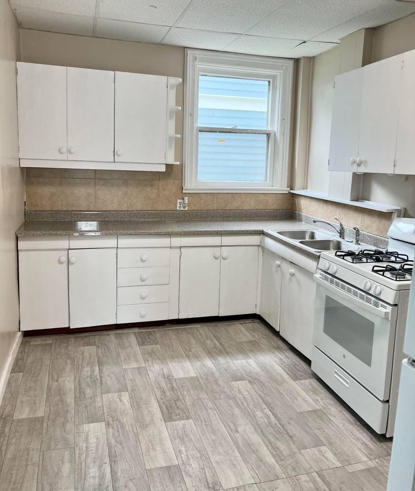 300 S William Street – photo 4
