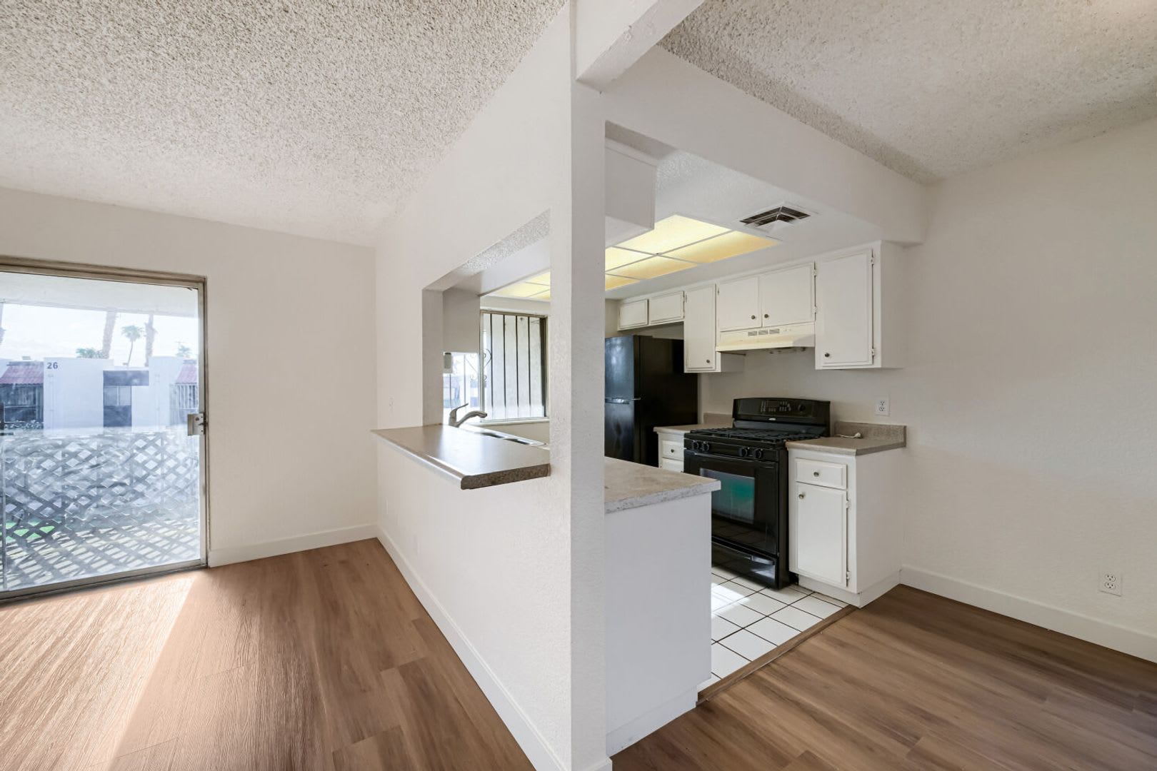 3 Bedroom Condo In The Heart Of Las Vegas – photo 5