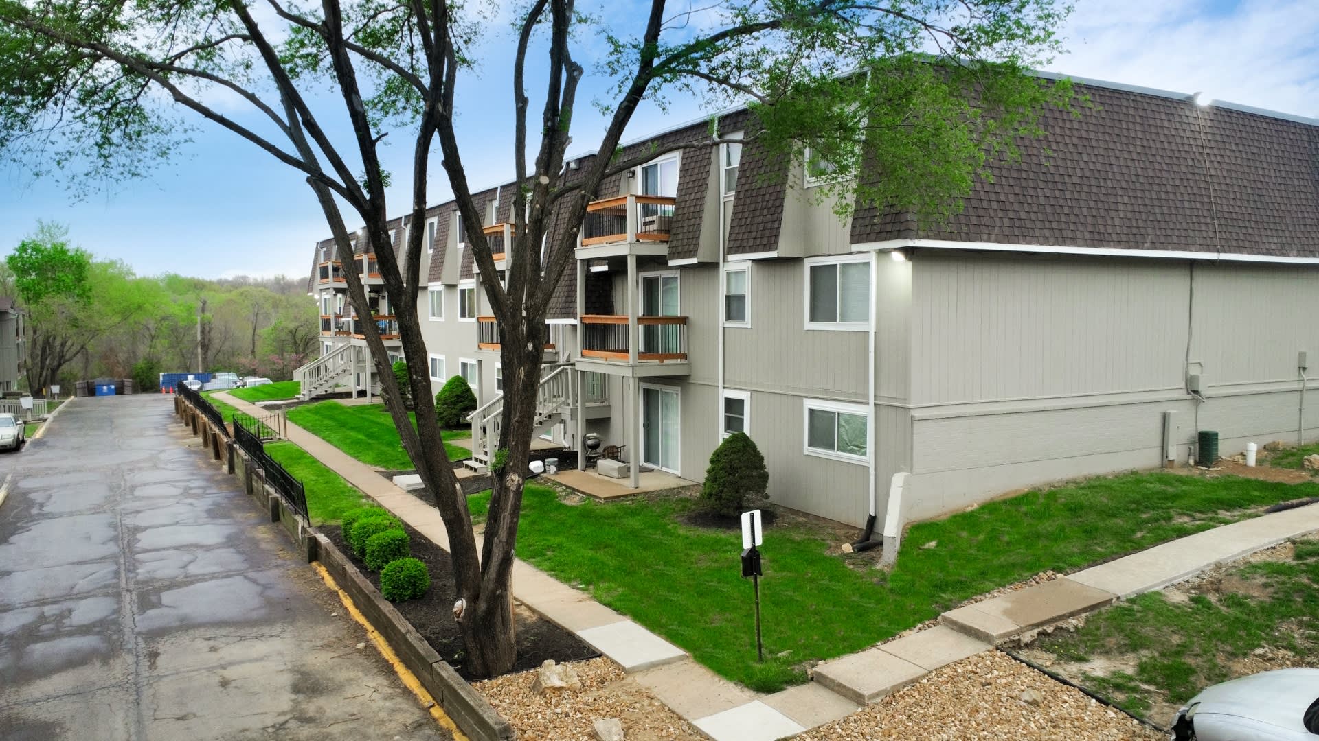 Skyline Apartments – photo 3
