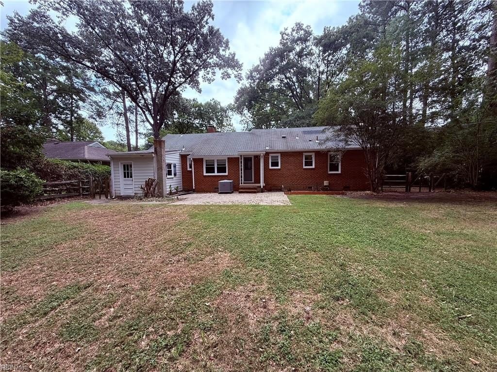 205 Longwood Drive – photo 5