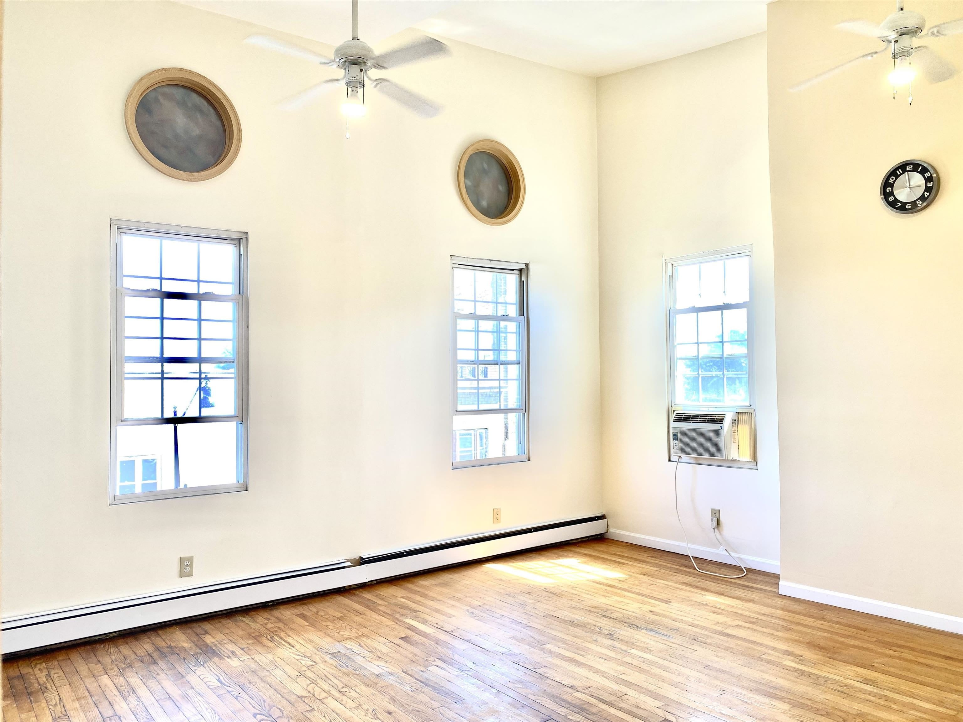 325 CENTRAL AVE – photo 5
