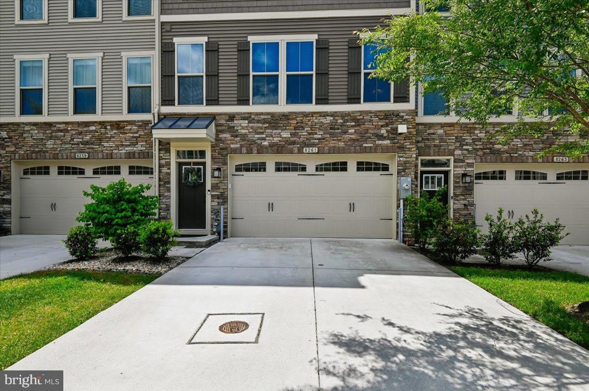 8261 KIPPIS Road – photo 2