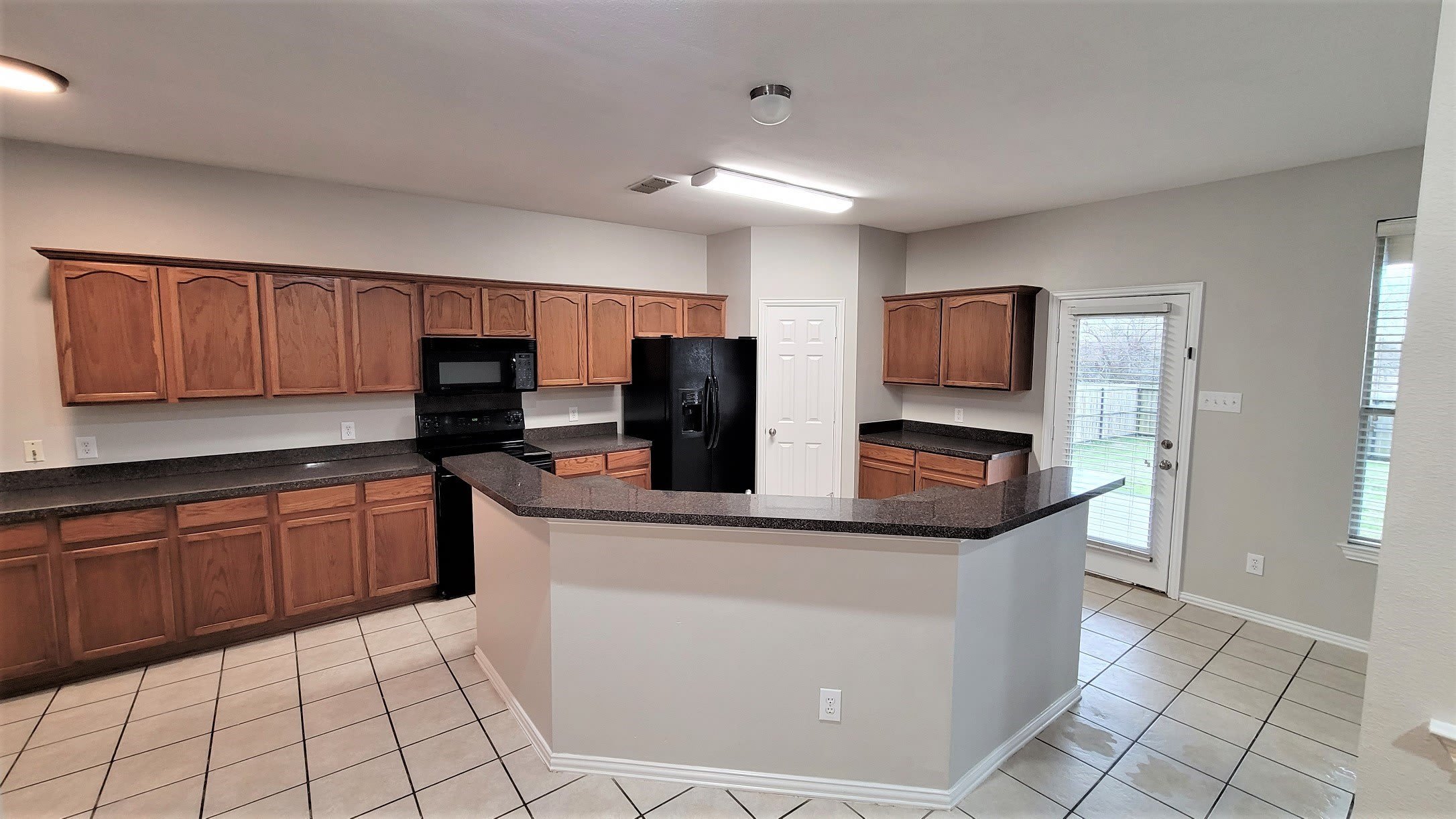 3408 Columbus Street – photo 5