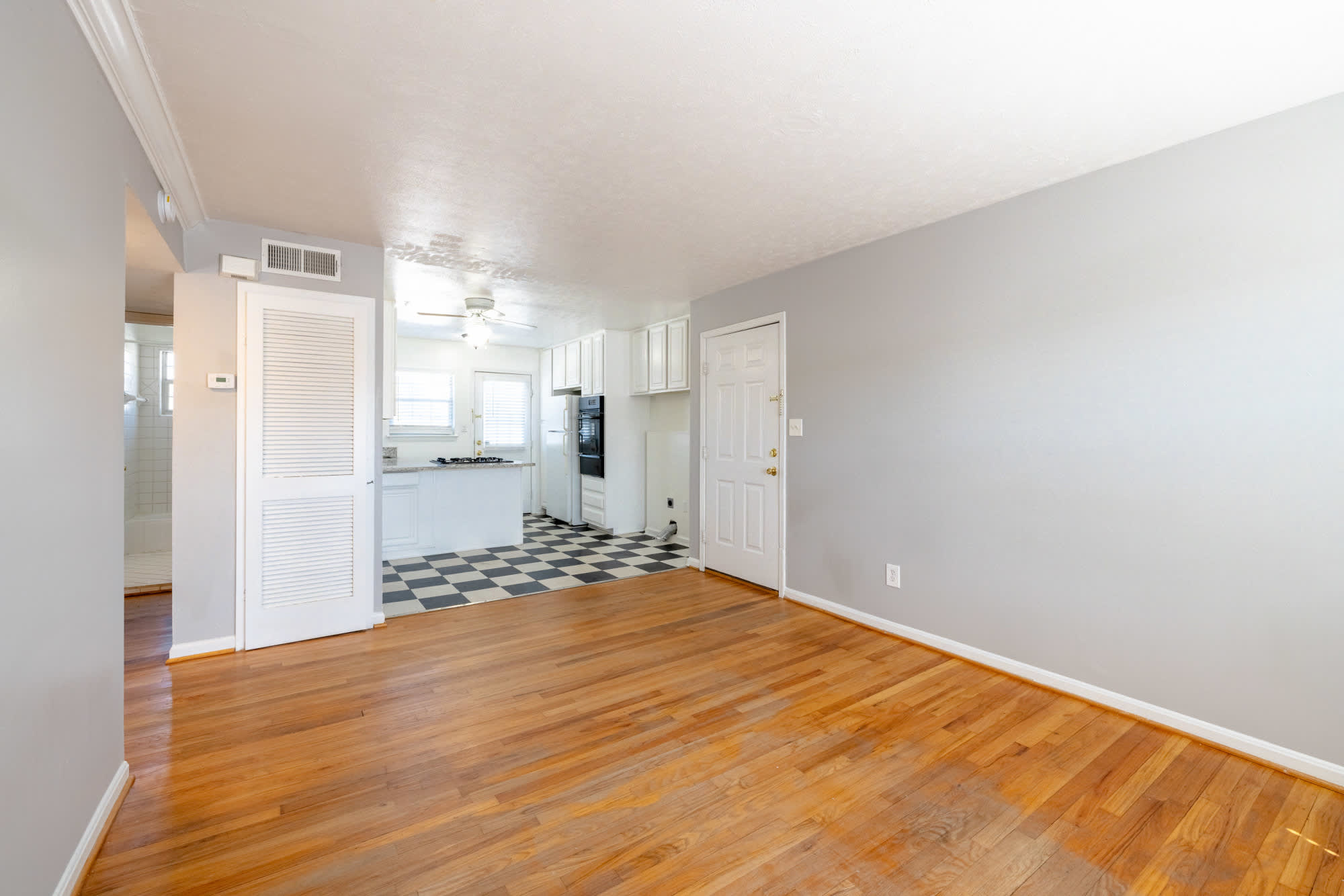 Peachtree Hills Court – photo 4