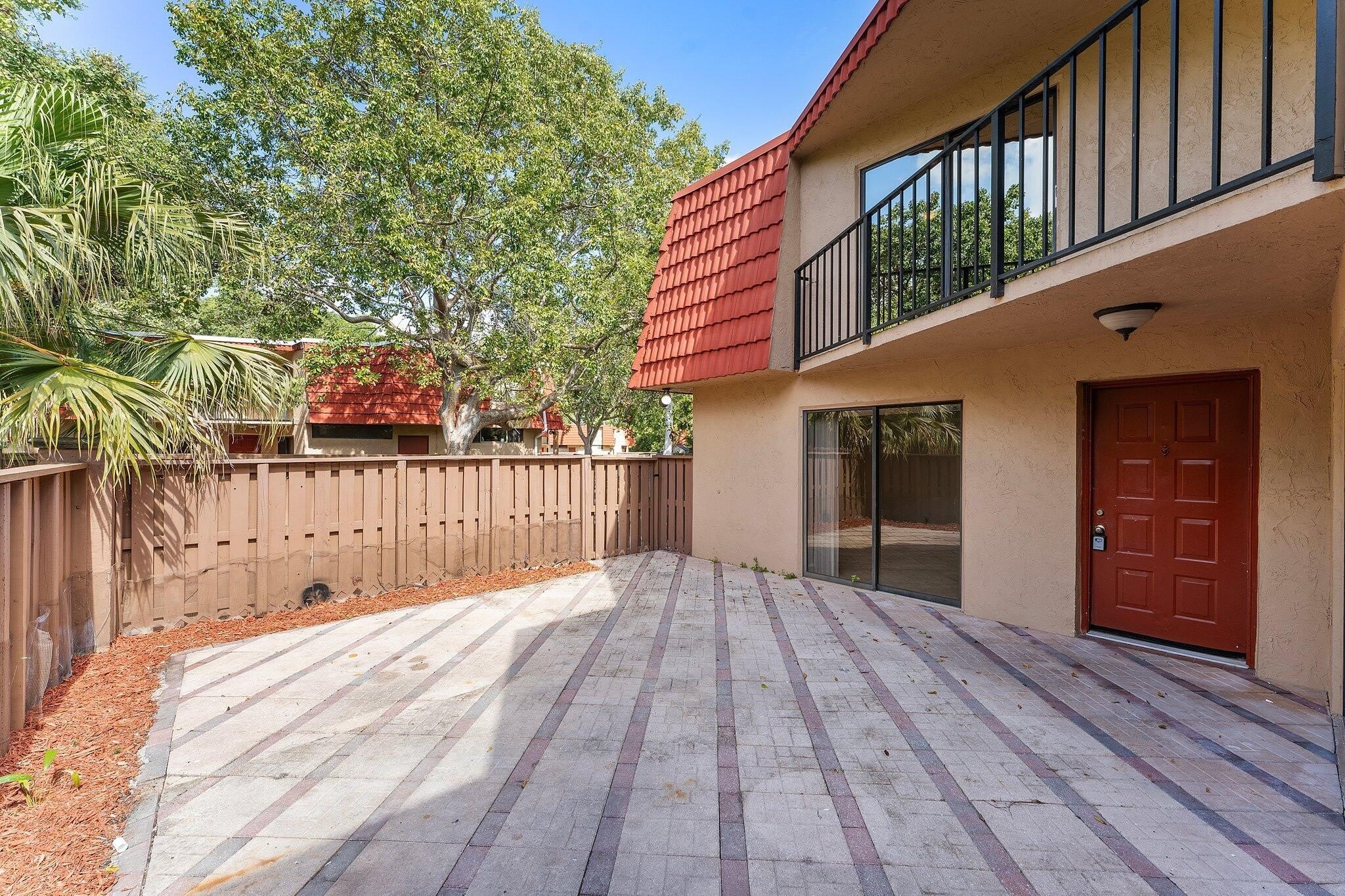 8195 SEVERN Drive – photo 4