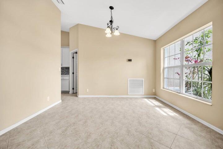 1355 Southwest Porter Road – photo 3