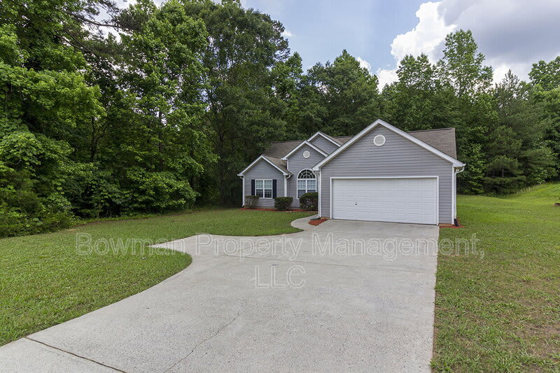 577 Pendergrass Rd – photo 2