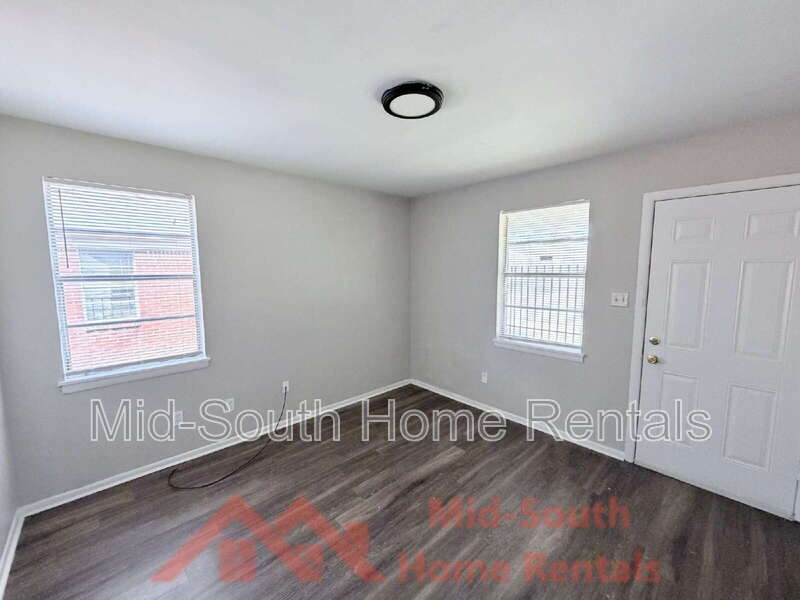 1353 Fairfax St – photo 5