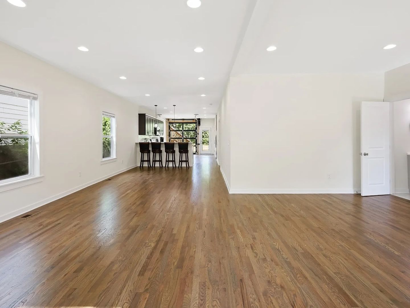 Great 4BR 3.5 Bath in Nashville – photo 4