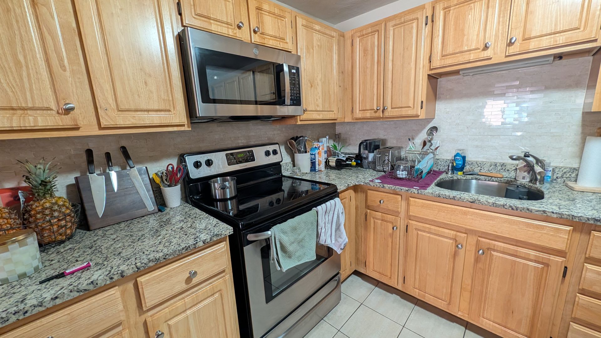 Great Location With Heat Hw Incl Brookline 2 Bed 1 Bath For 9 1 Move In – photo 3