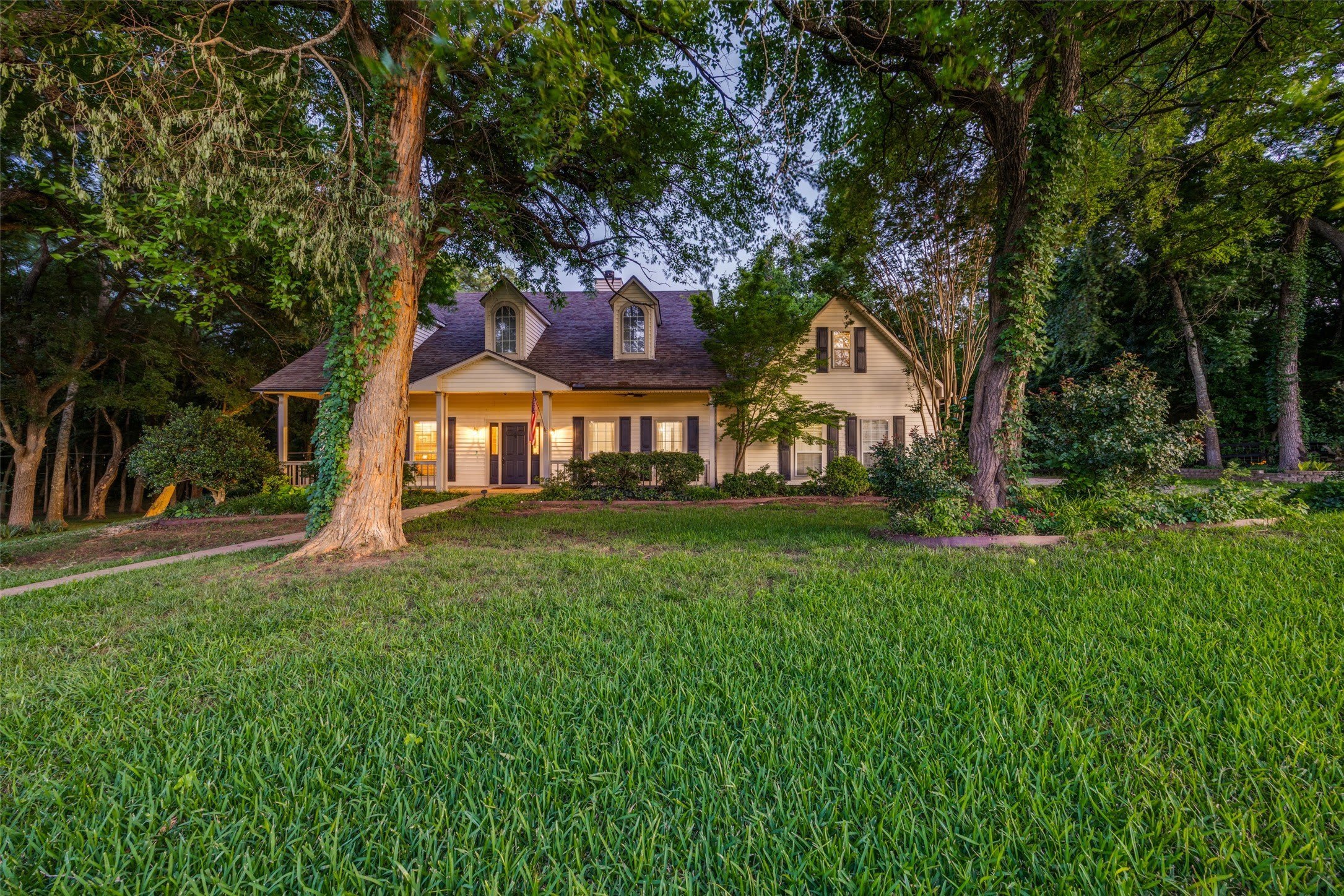 11442 Wild Rose Lane – photo 2