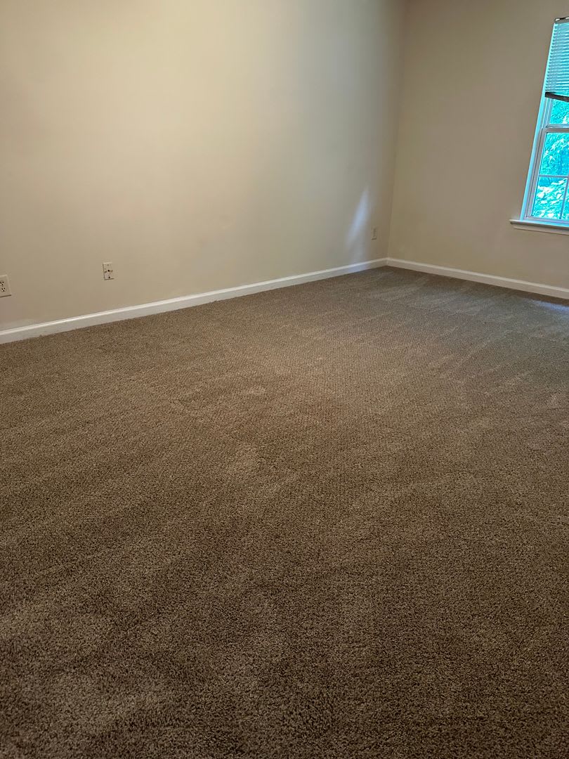 4 bedrooms 2.5 baths home in Locust Grove – photo 5