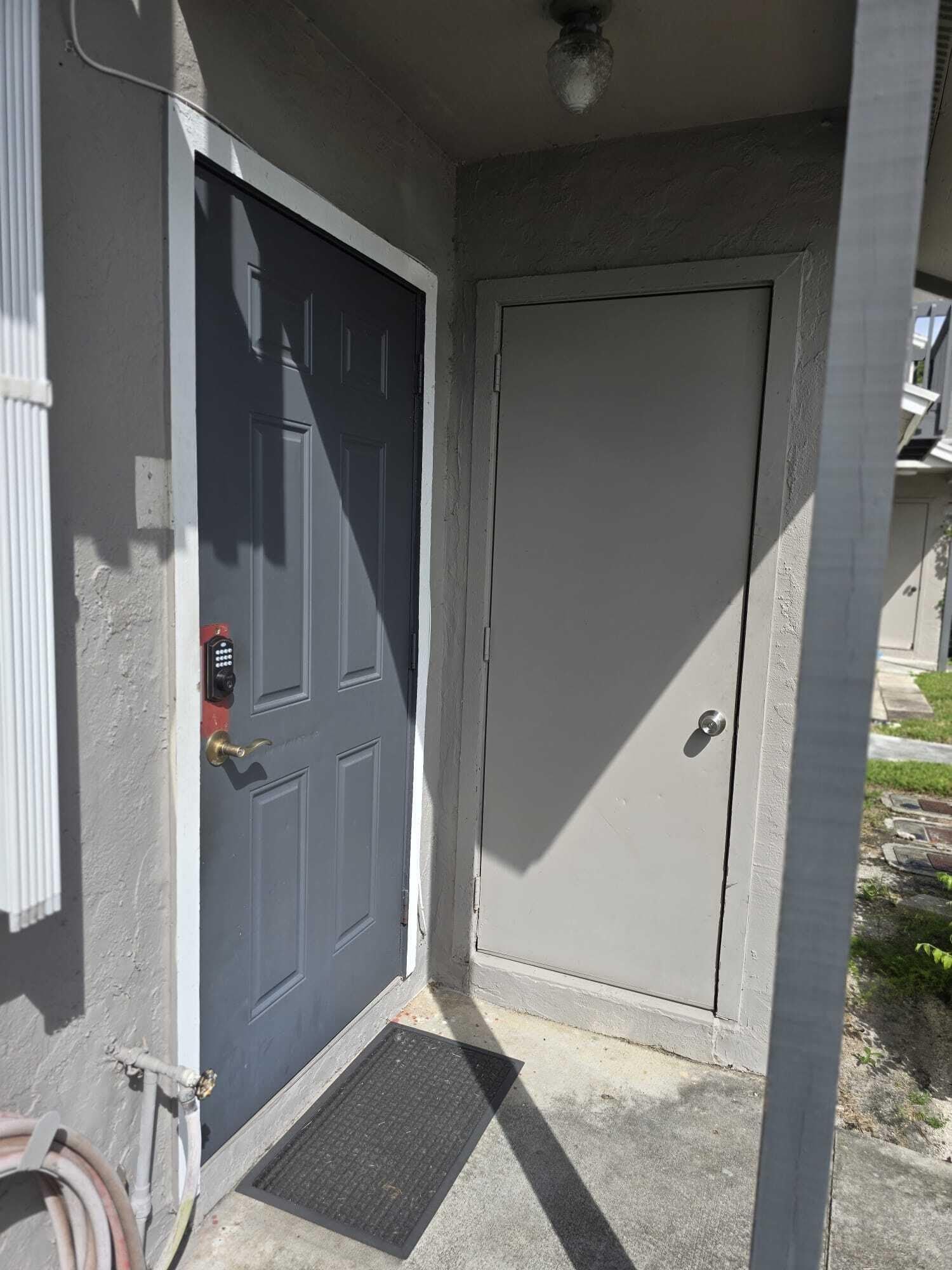5204 Bayside Drive – photo 2