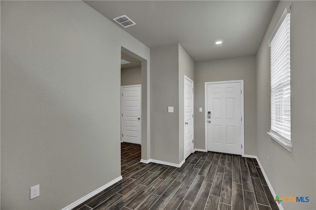 267 Kinsley Way – photo 4
