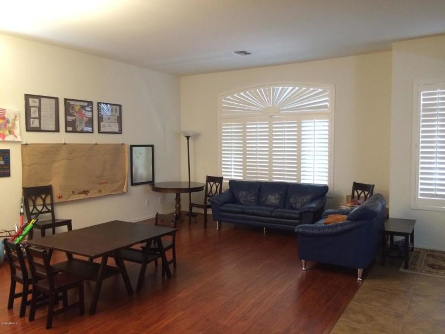 Gorgeous Large 5 Bedroom Single Level Home With 3 Car Garage In North Phoenix With Solar Norterra Area – photo 4