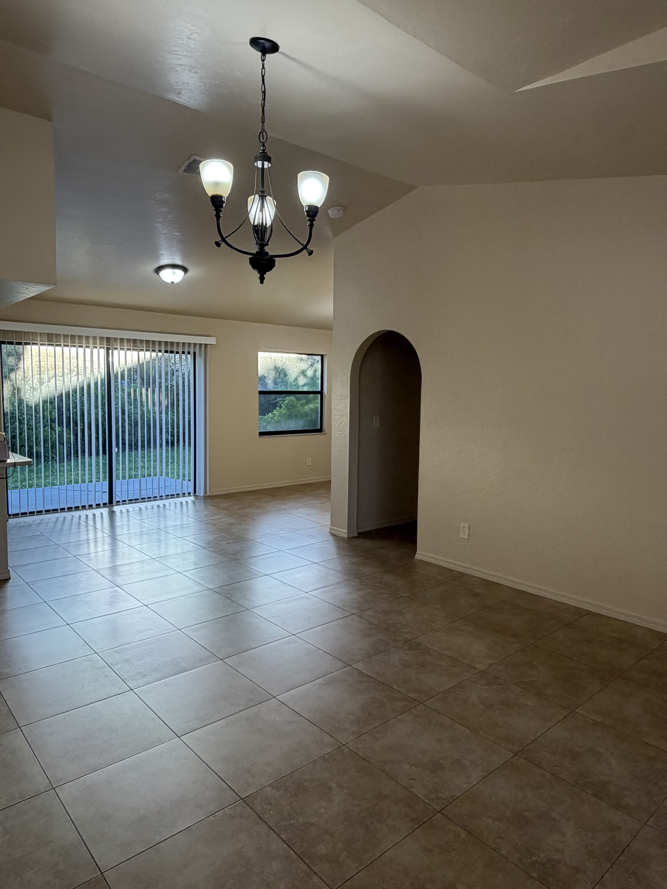 17607 Cypress Point Road – photo 3