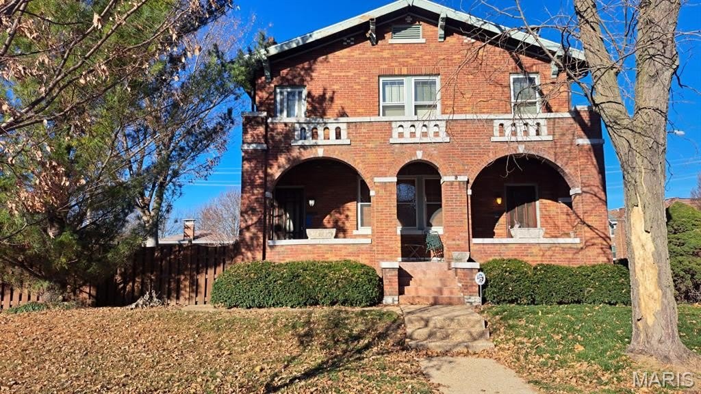 5301 S Broadway – photo 1