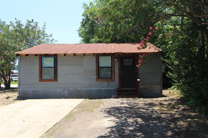 213 North Waldrip Street – photo 1