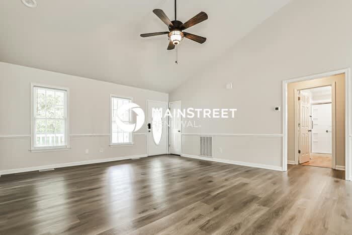 12 Collin Lane – photo 4