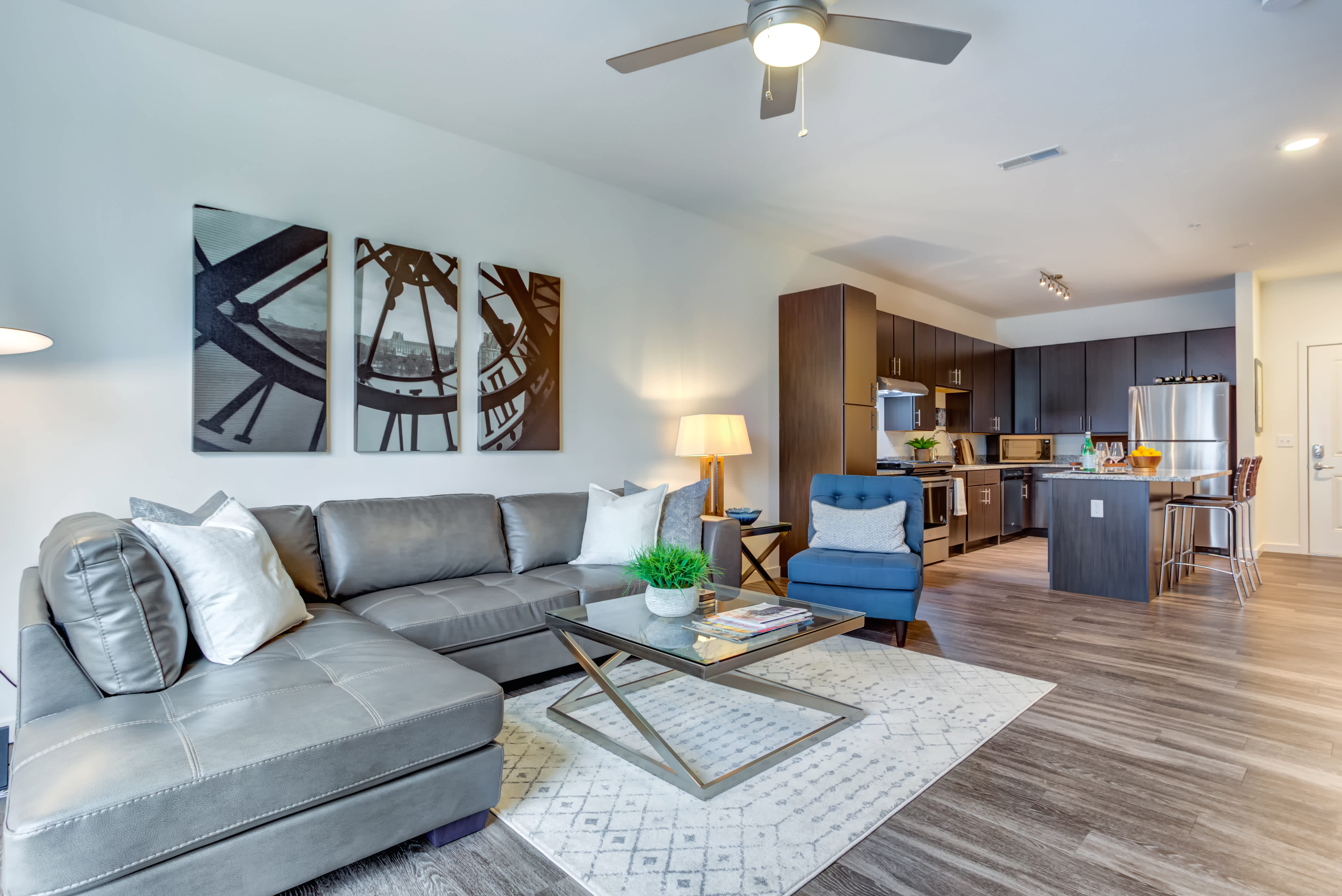Sunnen Station Apartments – photo 3