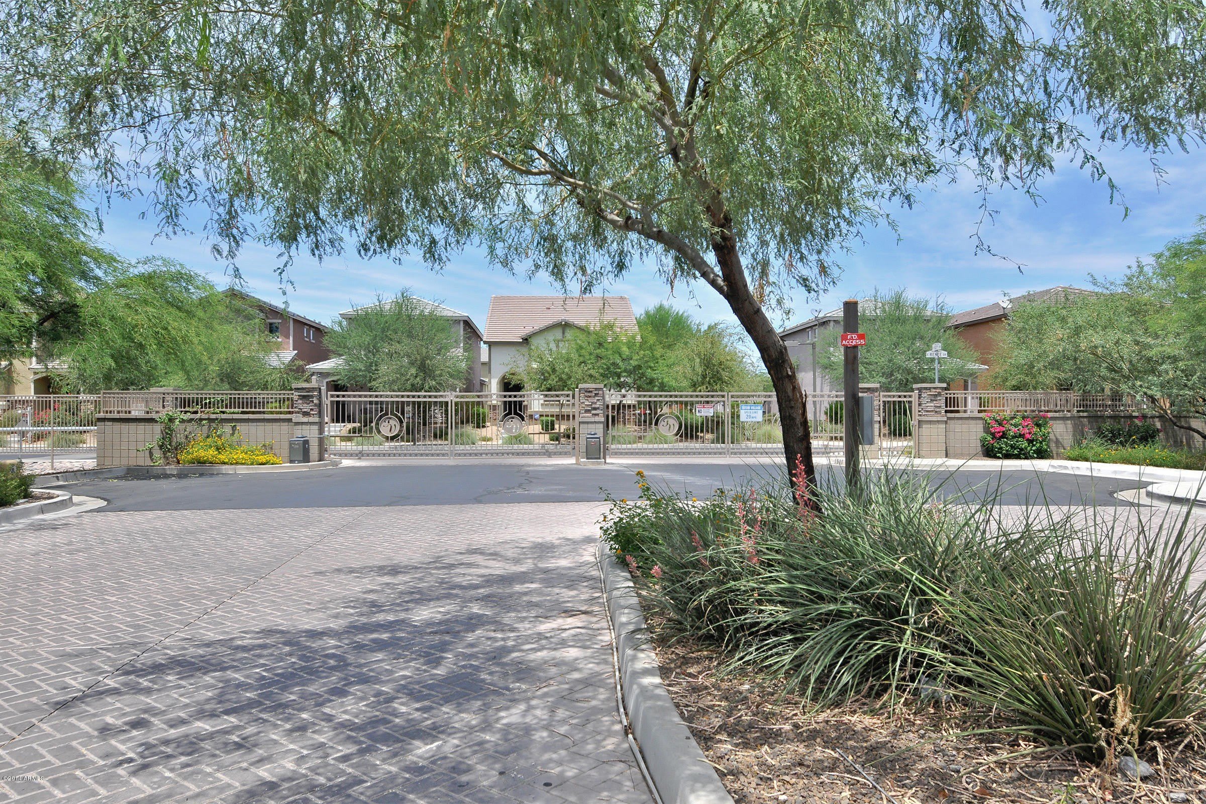 4351 E SELENA Drive – photo 3