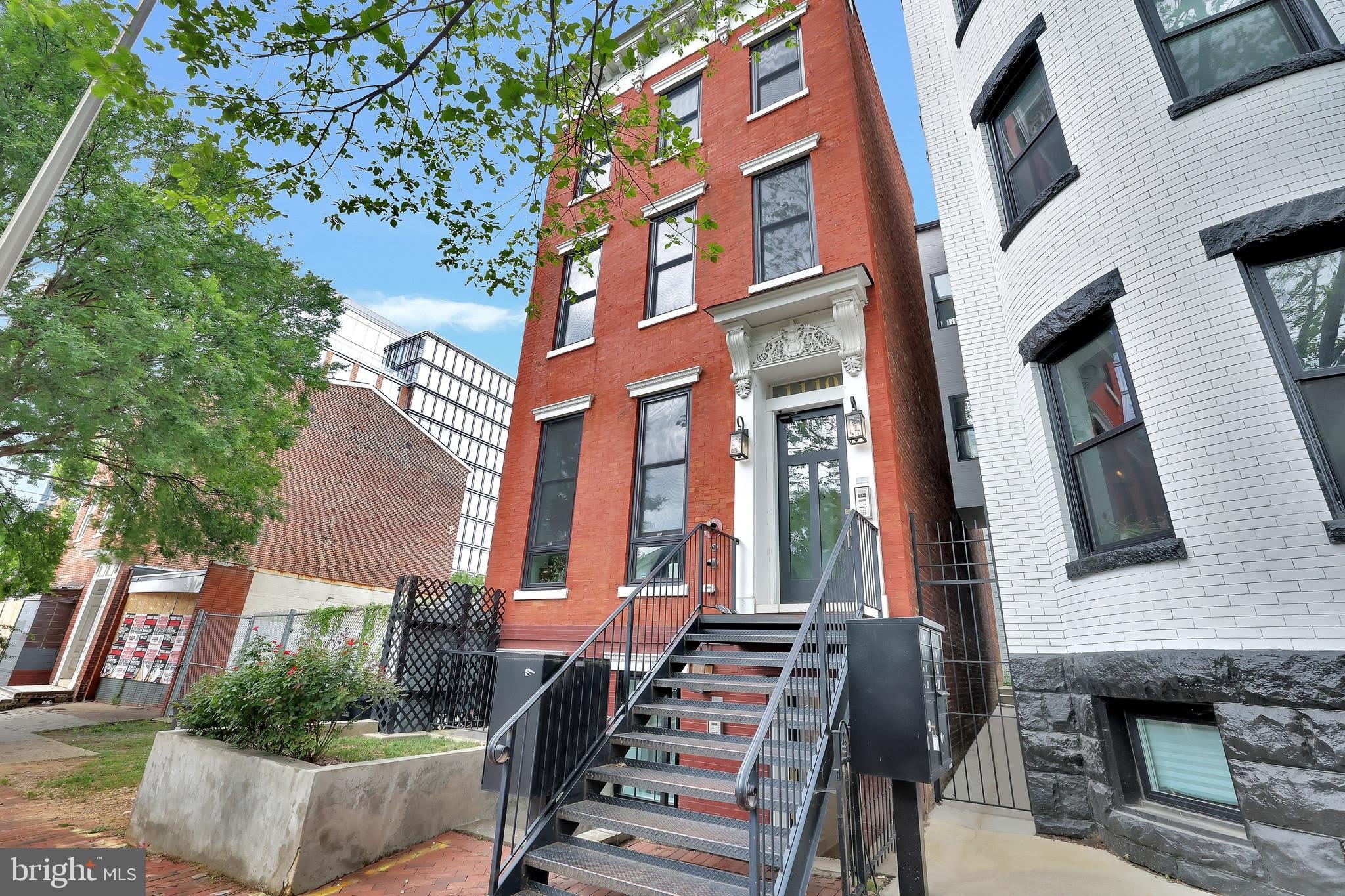 1110 6Th Street Nw – photo 1