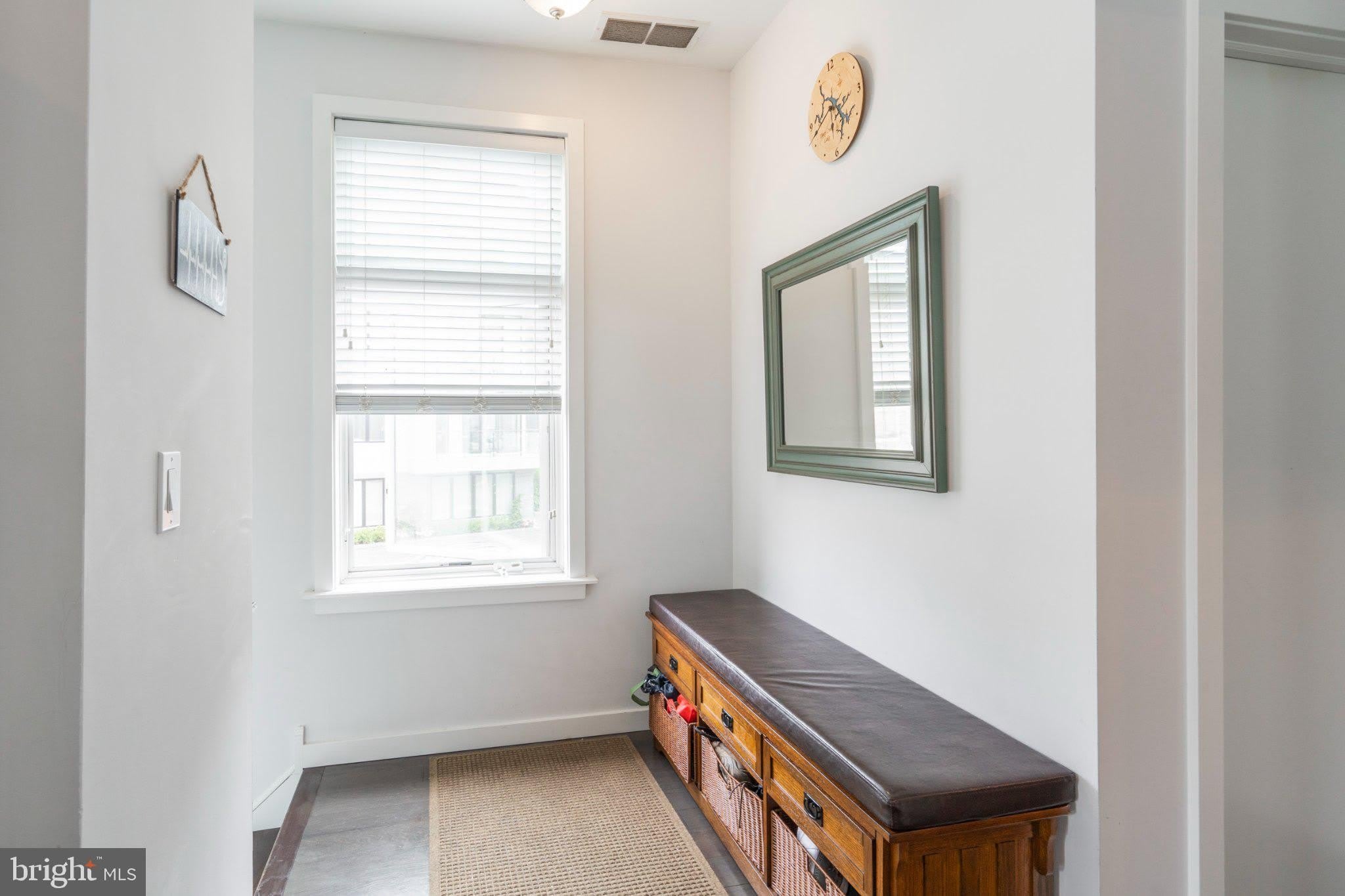 1233 N 3RD Street – photo 2