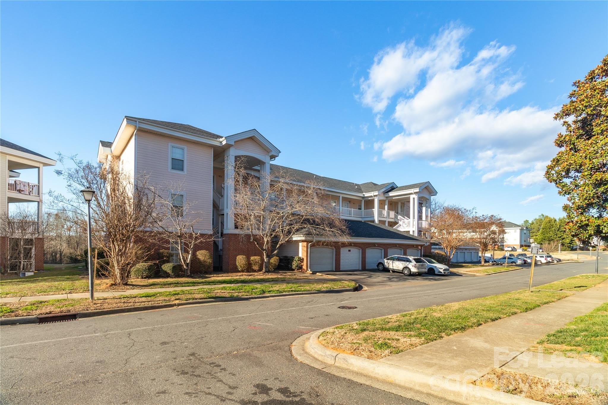 9047 Meadow Vista Road – photo 1