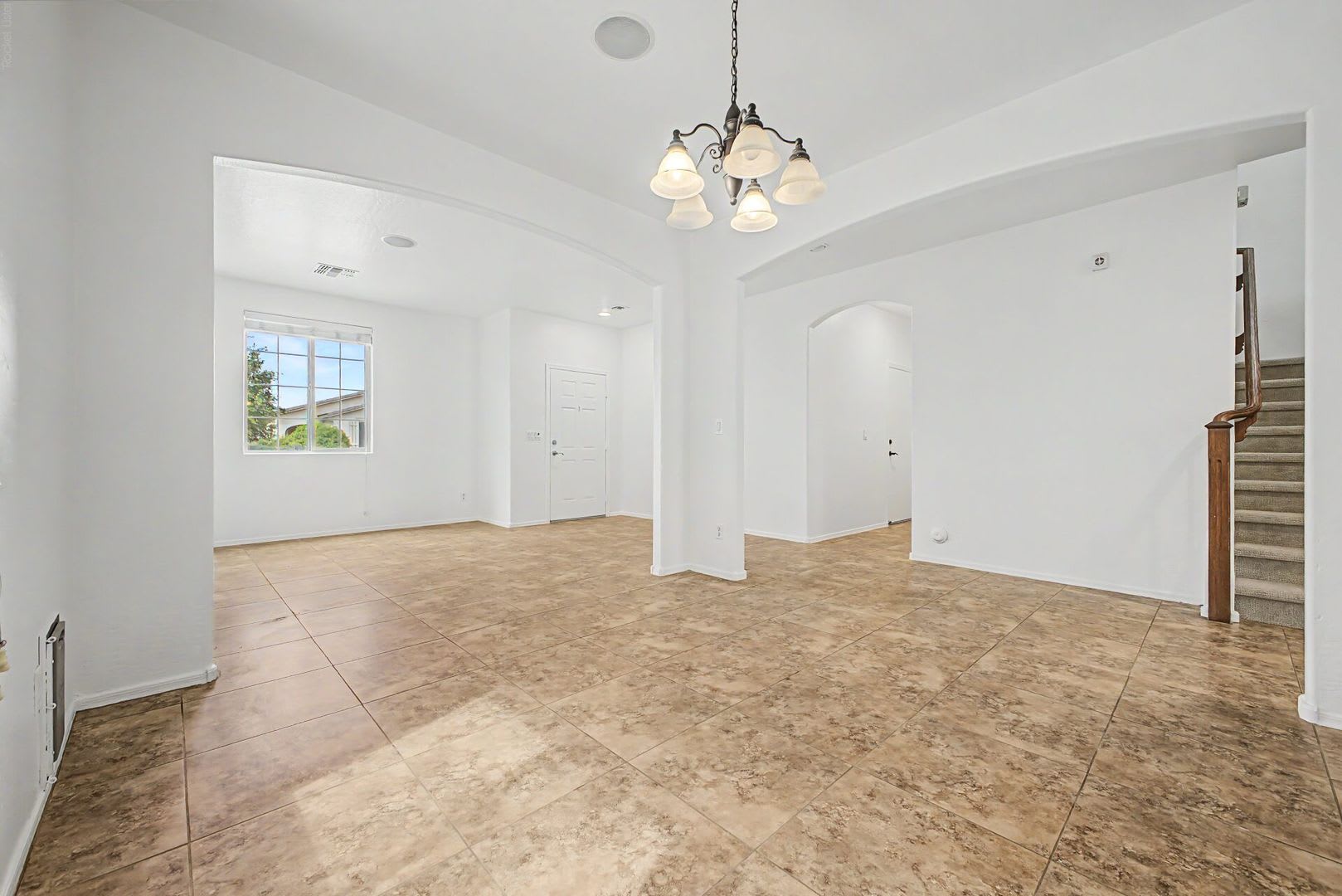 PRICE IMPROVEMENT! 4-Bedroom + Loft Home with Flexible Living Space – photo 4