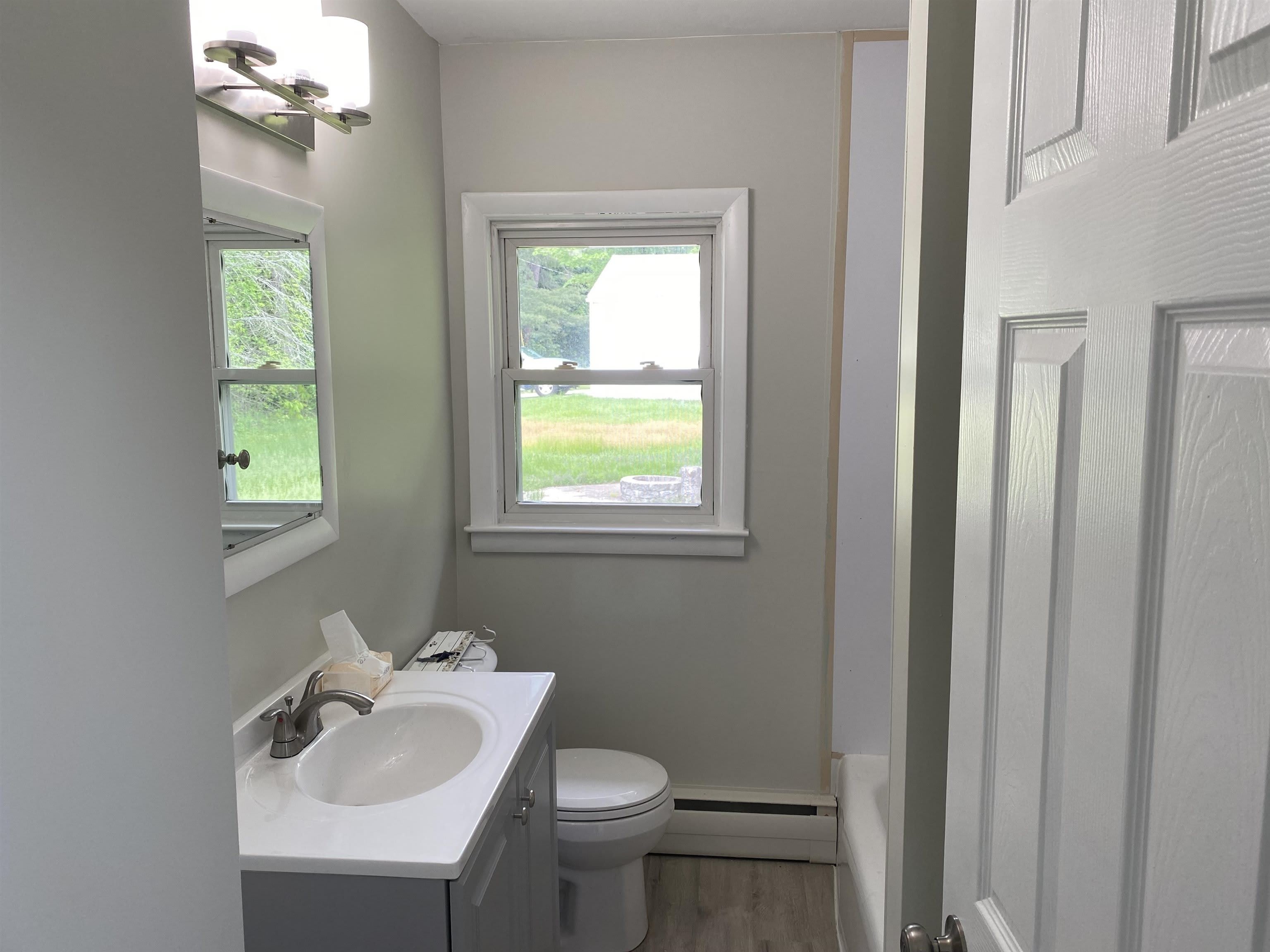 21 New Rochester Road – photo 2