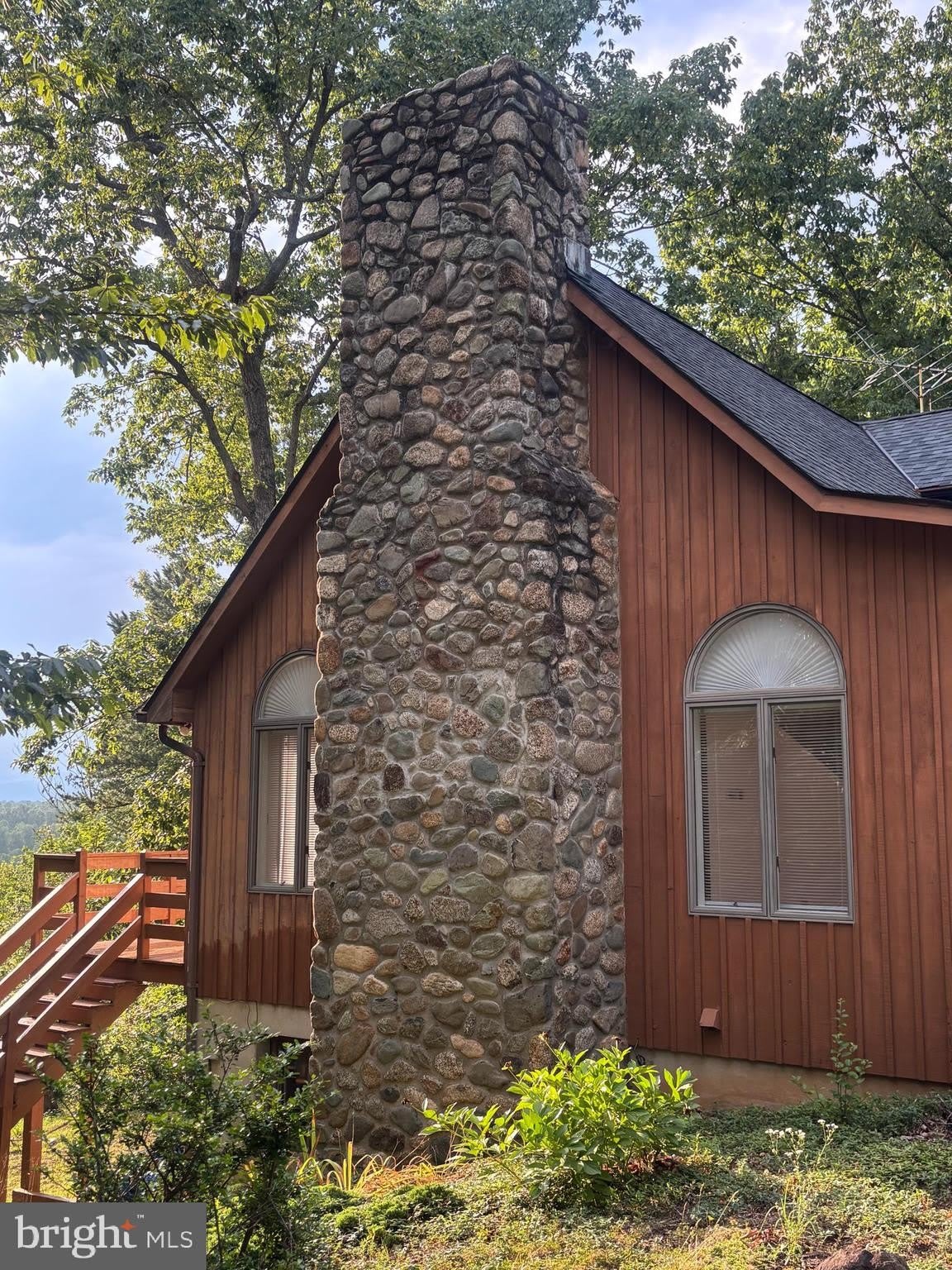 5185 Ridge Road – photo 3